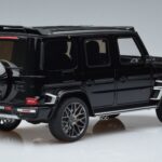 Mercedes G63 Brabus 700 Widestar W463 Czarny Perłowy GT Spirit 1:18 KJ040 Żywica - image 2 of 6