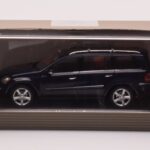 Mercedes GL X164 Tanzanite Niebieski Minichamps 1:43 - image 4 of 4
