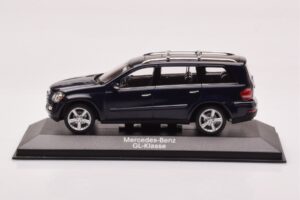 Mercedes GL X164 Tanzanite Niebieski Minichamps 1:43