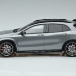 Mercedes AMG GLA 45 X156 Edycja Dealerska GT Spirit 1:18 B66960467 Żywica - image 3 of 6