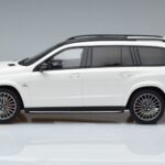 Mercedes AMG GLS63 X166 Biały GT Spirit 1:18 B66965709 Żywica - image 3 of 6