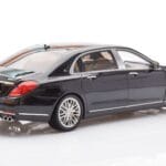 Mercedes Maybach S-Class W222 Brabus 900 Obsidian Czarny Almost Real 1:18 - image 3 of 8