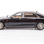 Mercedes Maybach S-Class W222 Brabus 900 Obsidian Czarny Almost Real 1:18 - image 4 of 8