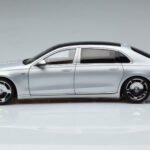 Mercedes Maybach S600 W222 V12 Biturbo Hightech Srebrny Almost Real 1:18 - image 5 of 12