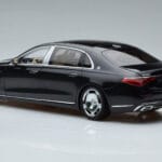 Mercedes Maybach S600 W222 V12 Biturbo Obsidian Czarny Almost Real 1:18 - image 7 of 11