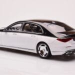 Mercedes Maybach S680 W223 Obsidian Czarny Diamond Biały Almost Real 1:18 - image 6 of 7