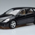 Mercedes R-Class W251 Obsidian Czarny Minichamps 1:18 B66962325 Metal