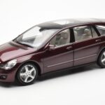 Mercedes R-Class W251 Czerwony Metaliczny Minichamps 1:18
