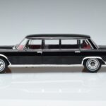Mercedes 600 LWB Pullman W100 Czarny MCG 1:18 MCG18187 Metal - image 3 of 6