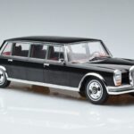 Mercedes 600 LWB Pullman W100 Czarny MCG 1:18 MCG18187 Metal - image 4 of 6