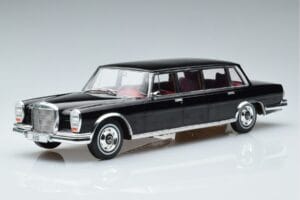 Mercedes 600 LWB Pullman W100 Czarny MCG 1:18 MCG18187 Metal