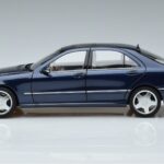 Mercedes S55 AMG W220 Niebieski Norev 1:18 183817 Metal - image 4 of 7