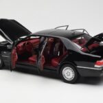 Mercedes S600 W140 Czarny Norev 1:18 183722 - image 5 of 8