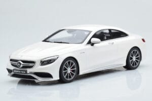 Mercedes AMG S63 C217 Coupe Biały GT Spirit 1:18