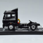 Mercedes SK2 1850 Czarny IXO 1:43 - image 3 of 6