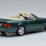 Mercedes SL500 R129 Zielony Metalik Norev 1:18 183753 Metal - image 4 of 8