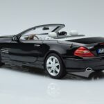 Mercedes SL500 R230 Czarny Norev 1:18 183840 Metal - image 6 of 8