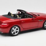 Mercedes SLK R172 Designo Zircon Czerwony Minichamps 1:18 B66960513 - image 3 of 8
