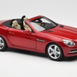 Mercedes SLK R172 Designo Zircon Czerwony Minichamps 1:18 B66960513 - image 6 of 8