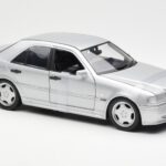 Mercedes C36 AMG W202 Srebrny UT Models 1:18 - image 4 of 6