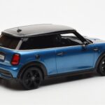 Mini Cooper S F56 Island Niebieski Otto 1:18 - image 2 of 6