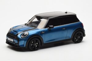 Mini Cooper S F56 Island Niebieski Otto 1:18 OT982