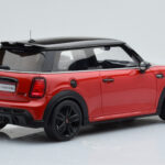 Mini Cooper S JCW F56 Czerwony Otto 1:18 - image 2 of 6