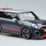 Mini John Cooper Works GP F56 Szary Otto 1:18 - image 4 of 6
