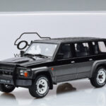 Nissan Patrol GR Y60 Szary Otto 1:18 - image 6 of 6
