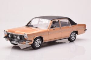Opel Diplomat B Beżowy Metaliczny MCG 1:18 MCG18335