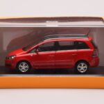 Opel Zafira B OPC Czerwony Minichamps 1:43 - image 4 of 4