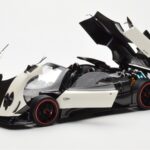 Pagani Zonda Cinque Roadster Biały Benny Almost Real 1:18 - image 2 of 8