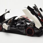 Pagani Zonda Cinque Roadster Biały Benny Almost Real 1:18 - image 5 of 8