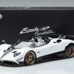 Pagani Zonda HP Barchetta Carbon Fiber Biały LCD 1:18 LCD18009 WH Metal - image 9 of 9