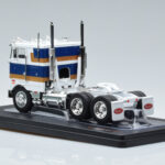 Peterbilt 352 H Biały IXO 1:43 TR078 - image 5 of 6