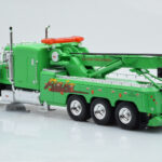 Peterbilt 359 Wrecker Road Service Zielony IXO 1:43 - image 5 of 5