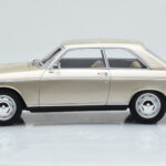 Peugeot 204 Coupe Beżowy Otto 1:18 - image 3 of 6