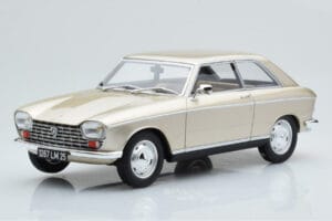 Peugeot 204 Coupe Beżowy Otto 1:18 OT1024