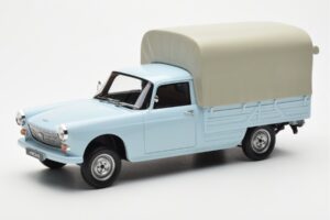 Peugeot 404 Pickup Bache Pastelowy Niebieski Otto 1:18 OT1036