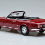 Peugeot 504 Kabriolet Czerwony Norev 1:18 - image 7 of 8