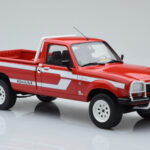 Peugeot 504 Dangel Pickup Czerwony Otto 1:18 - image 4 of 6