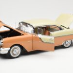 Pontiac Star Chief Hardtop Czerwony Biały Sun Star 1:18 5043 - image 2 of 8