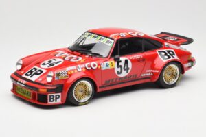 Porsche 911 934 #54 H. Striebig / A-C. Verney 24 Hours of Le Mans 1976 Minichamps 1:18 153766454