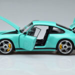 Porsche 911 964 RUF SCR Pearl Mint Zielony Almost Real 1:18 - image 4 of 10