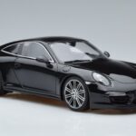 Porsche 911 991 Carrera 4 Black Edition GT Spirit 1:18 GT114 Żywica - image 4 of 6