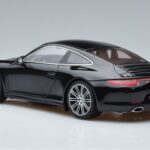 Porsche 911 991 Carrera 4 Black Edition GT Spirit 1:18 GT114 Żywica - image 5 of 6