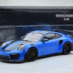Porsche 911 GT2 RS 991.2 Weissach Package Niebieski Czarne Felgi Magnezowe Minichamps 1:18 - image 6 of 6