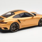 Porsche 911 991.2 Turbo S Exclusive Złoty GT Spirit 1:18 GT444 - image 2 of 6