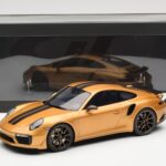 Porsche 911 991.2 Turbo S Exclusive Złoty GT Spirit 1:18 GT444 - image 6 of 6