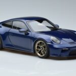 Porsche 911 992 GT3 Touring Package Niebieski Metalik Norev 1:18 187302 Metal - image 5 of 7